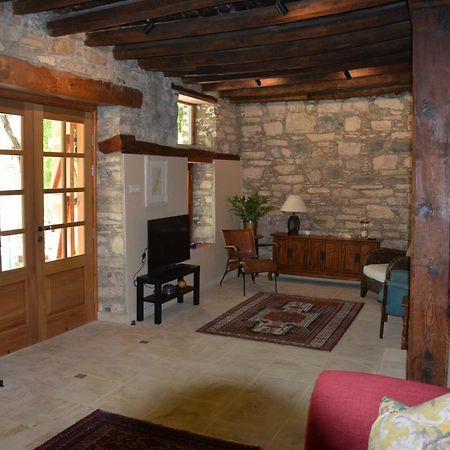 Riverside Cottage Kato Platres Extérieur photo
